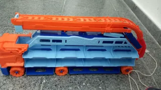 Camión Hot Wheels transportador
