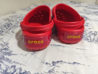 Calzado tipo Crocs Talla M 12 (45/46)