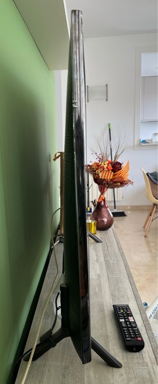 Samsung 43” Smart TV 4K BCN