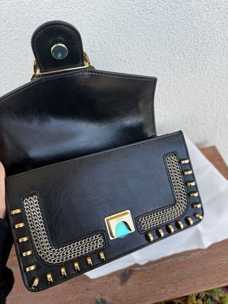 Borsa Pinko Nera con Dettagli Oro