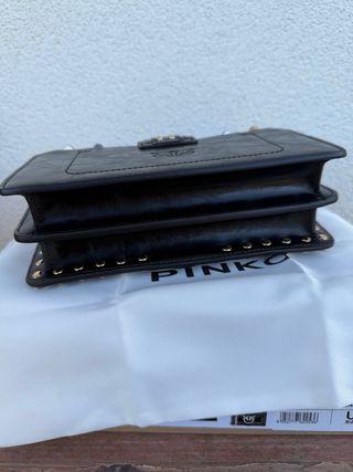 Borsa Pinko Nera con Dettagli Oro