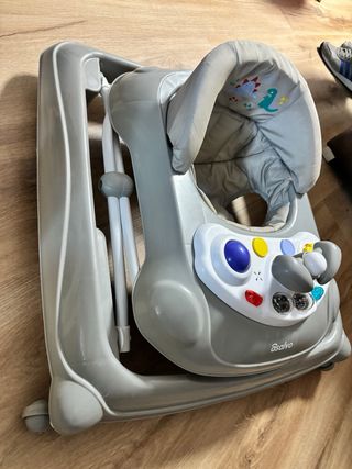 Andador tacatá bebé Asalvo plegable.  3 posiciones
