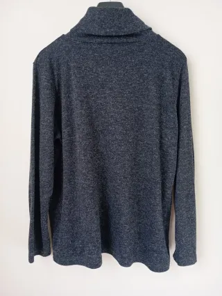 Jersey gris cuello alto