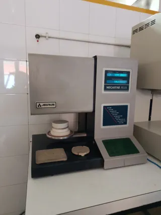 Horno de cerámica dental JELRUS MEGASTAR PLUS