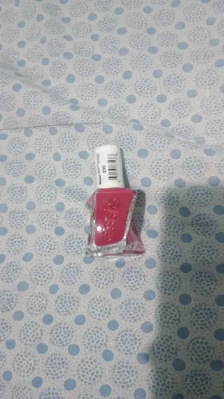 Essie Smalto Unghie Rosa