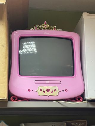 TV Disney Rosa con corona Dorada