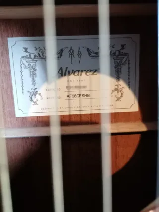 Guitarra Electroacústica Alvarez AF66CESHB