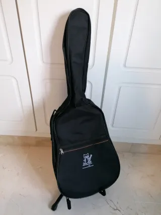 Guitarra Electroacústica Alvarez AF66CESHB