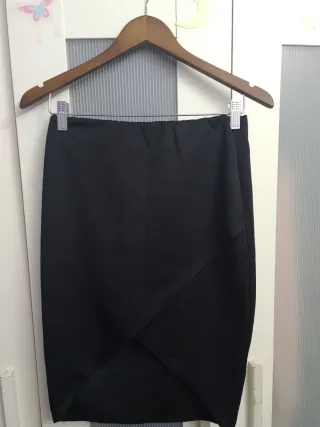 Top encaje negro nuevo + Falda midi Oxygen