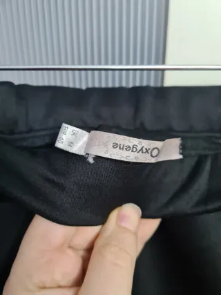 Top encaje negro nuevo + Falda midi Oxygen