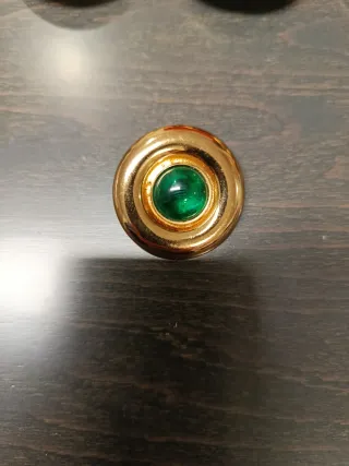 Pulsera y pendientes Loewe dorados