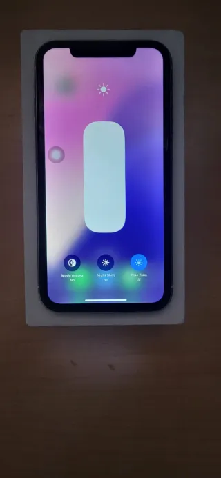 iPhone 11 + 2 custodie