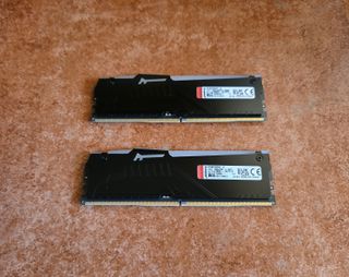 DDR5 32GB Kingston FURY Beast RGB