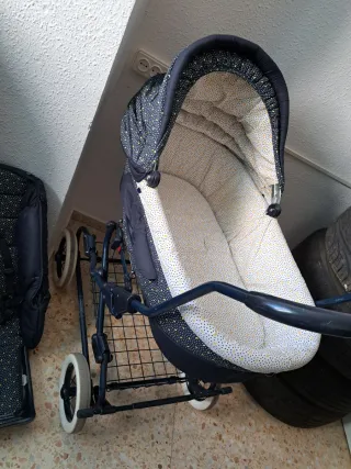 Carrito de bebé casi nuevo