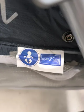 Silla de paseo Maclaren gris