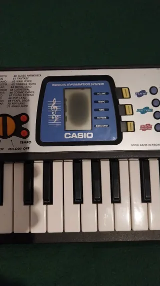 Teclado Casio SA-67