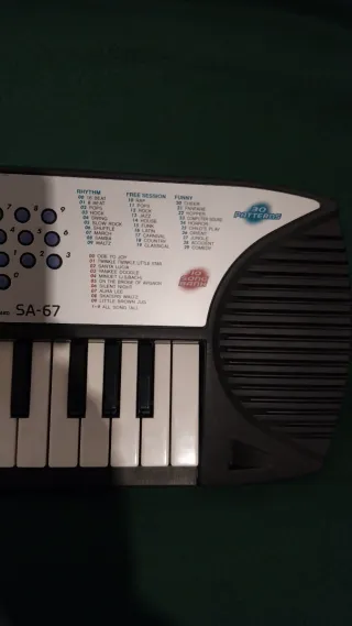 Teclado Casio SA-67