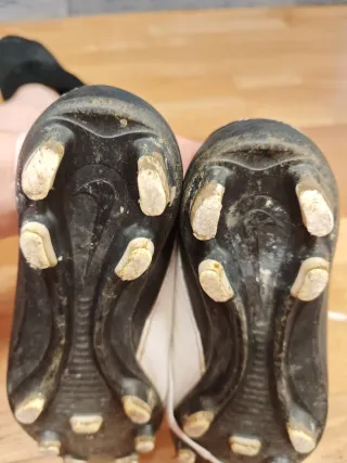 Botas de fútbol Nike Talla 36