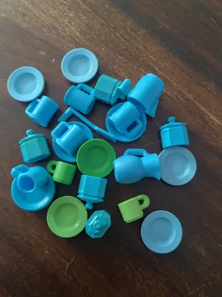 Set stoviglie Playmobil blu e verdi