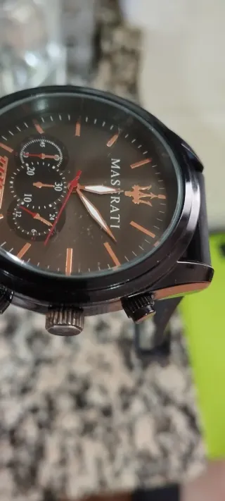 Reloj Maserati Negro y Rojo