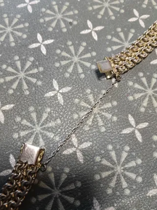 Bracciale a maglie intrecciate