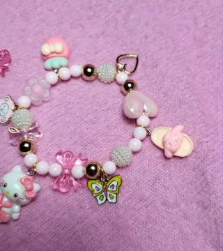 2 bracciali Hello Kitty perline
