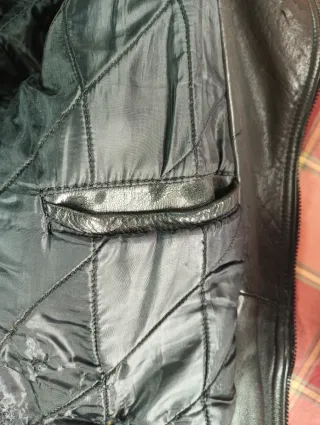 Cazadora de cuero BEST negra + Casco AVG talla L.