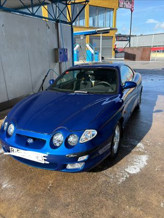 Hyundai Coupe