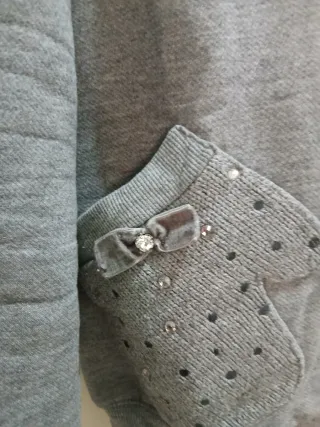 Giacca felpata con cappuccio grigia