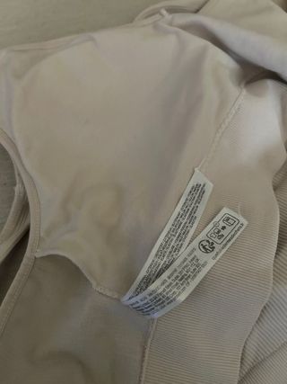 Lote 2 Sujetadores Deportivos Beige y Verde