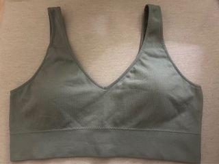 Lote 2 Sujetadores Deportivos Beige y Verde