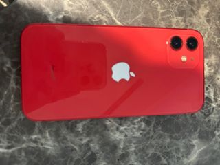 iPhone 12 Rosso