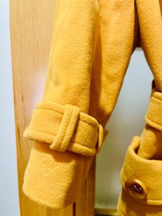 Chaquetón lana mostaza Kalfe talla 44