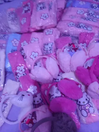 Conjunto Hello Kitty Bufanda y Orejeras