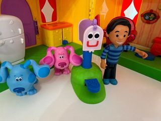 Casa de las Pistas de Blue