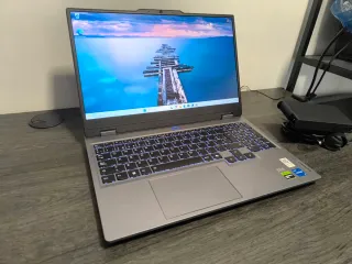 Lenovo LOQ i5 4060 RTX 8GB 16GB RAM 512GB SSD