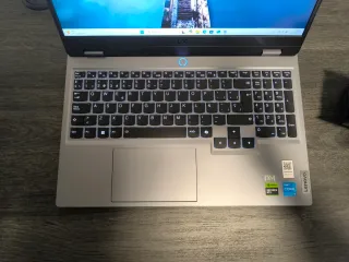 Lenovo LOQ i5 4060 RTX 8GB 16GB RAM 512GB SSD