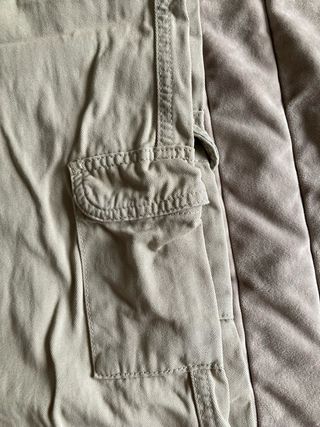 Pantalones cargo beige Stradivarius Talla XL