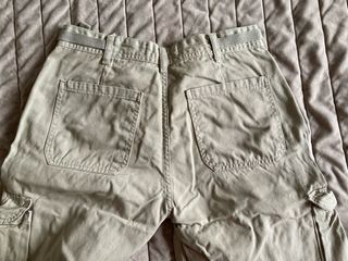 Pantalones cargo beige Stradivarius Talla XL