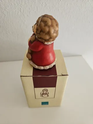 Bimba con Orsetto Thun