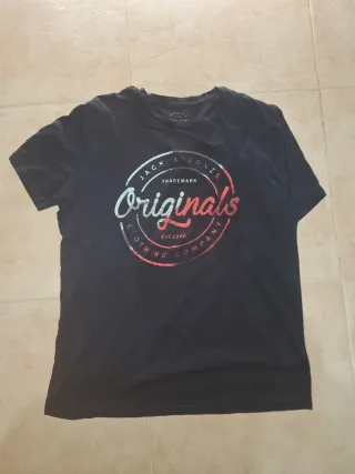 Camisetas diferentes Marcas Talla XL, 3€ cada una