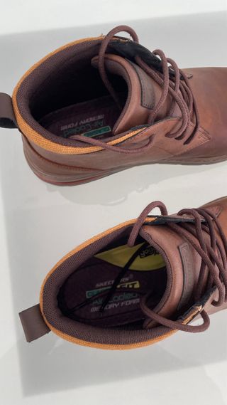 Botas Skechers Evenston Renli Marrón