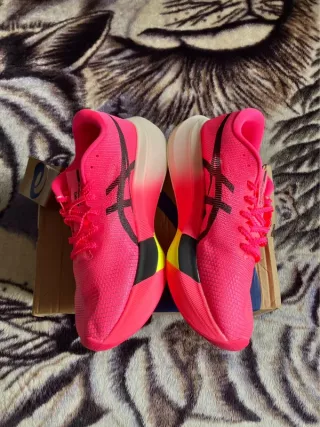 Zapatillas Asics Metaspeed Sky Paris Talla 42