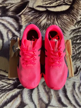 Zapatillas Asics Metaspeed Sky Paris Talla 42