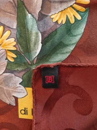 Foulard in seta Laura Biagiotti