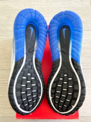 Nike Air Max Phoenix 42.5 unisex