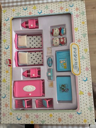Set di giocattoli vintage per casa delle bambole, ideale per una camera da letto