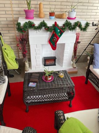 Chimenea decorativa blanca y negra