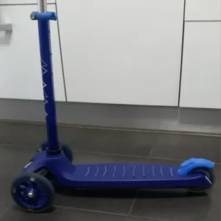 Patinete infantil azul 3 ruedas