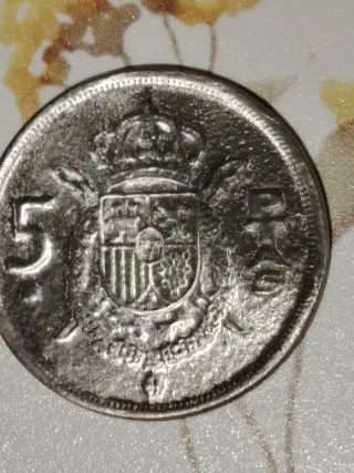 NO SE SU VALOR. Moneda 5 Pesetas 1975